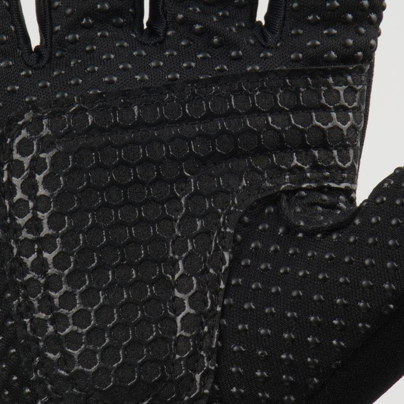 gloves-black-3